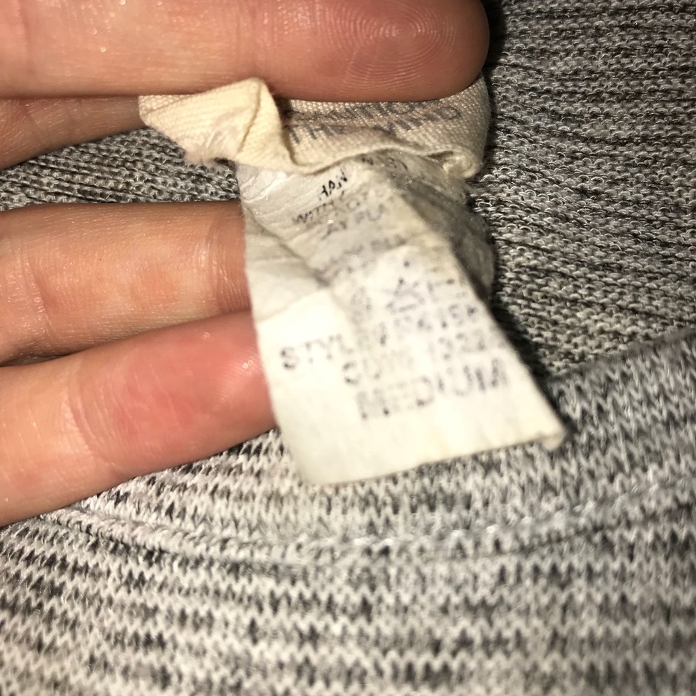 Grey t-shirt - Picture 2 of 2